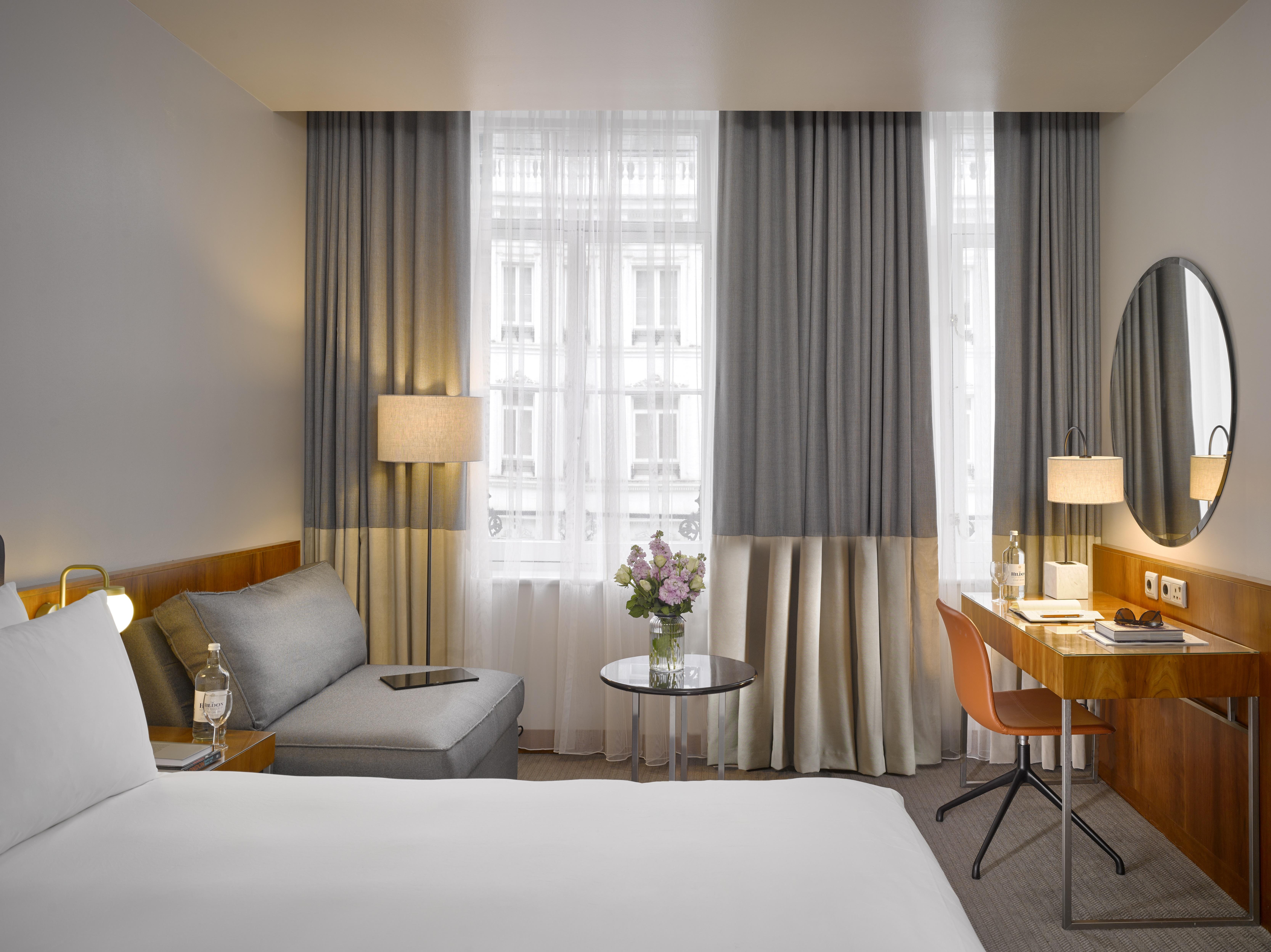 Miiro Templeton Garden Hotel Лондон Екстериор снимка