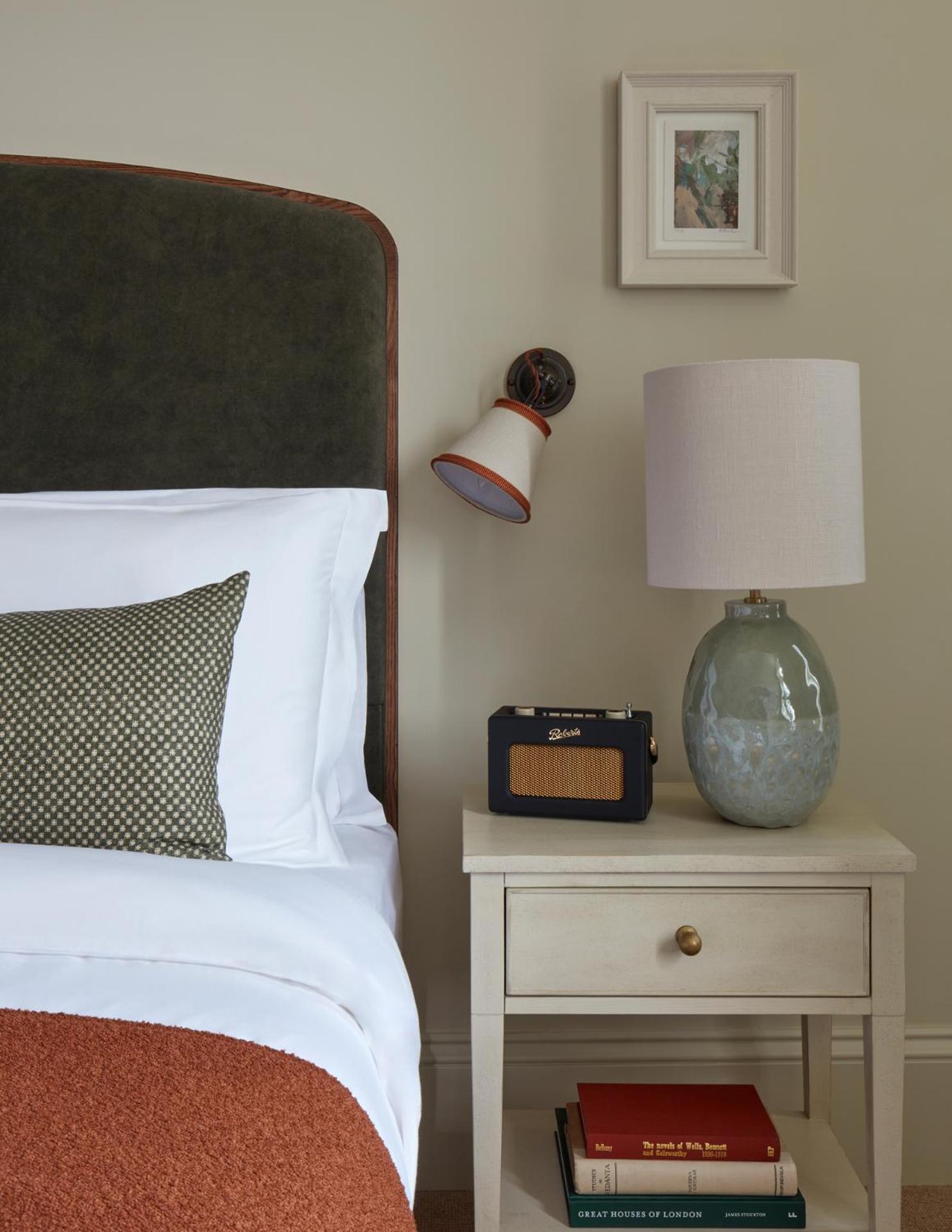 Miiro Templeton Garden Hotel Лондон Екстериор снимка