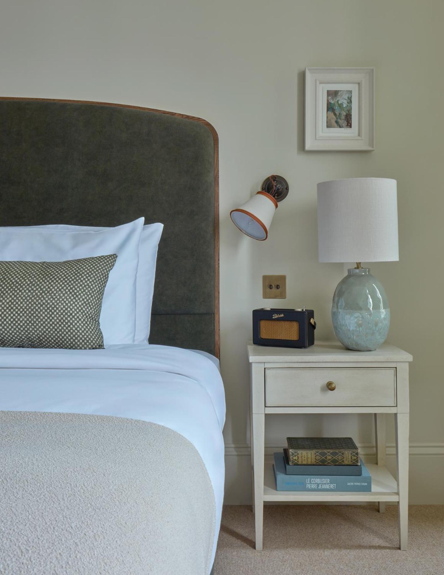 Miiro Templeton Garden Hotel Лондон Екстериор снимка