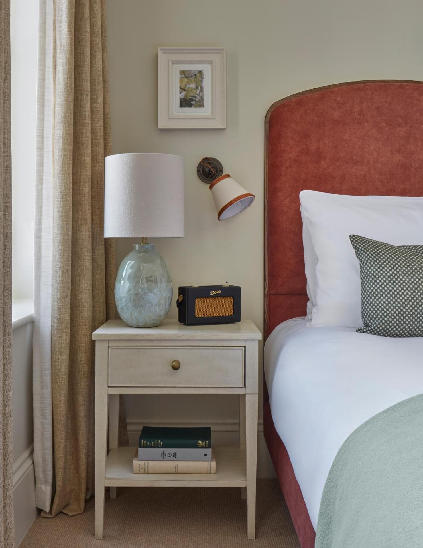 Miiro Templeton Garden Hotel Лондон Екстериор снимка