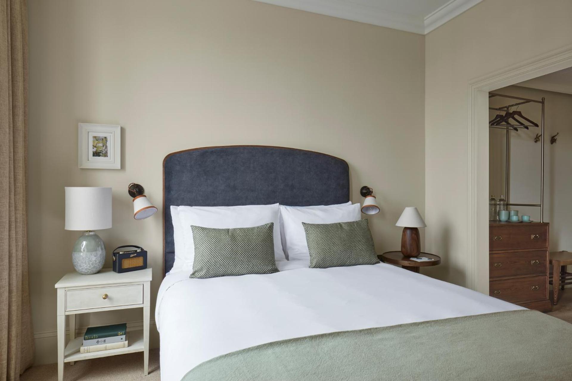 Miiro Templeton Garden Hotel Лондон Екстериор снимка
